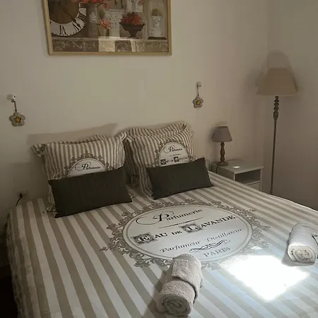 Maison De La Gargoyle